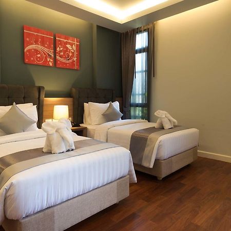 Green Ville Laguna Hotel Sung Noen Exterior foto