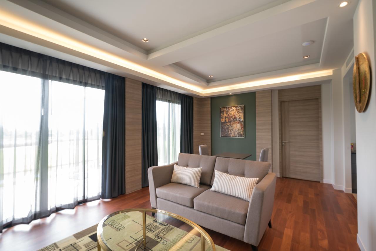 Green Ville Laguna Hotel Sung Noen Exterior foto